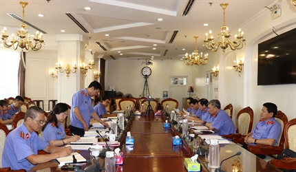 Đoàn công tác Vụ 4 - Viện KSND tối cao làm việc với Viện KSND thành phố...